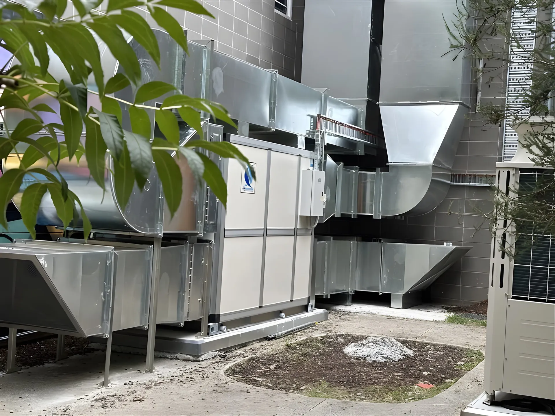 Air handling unit and in-house manufactured ductwork